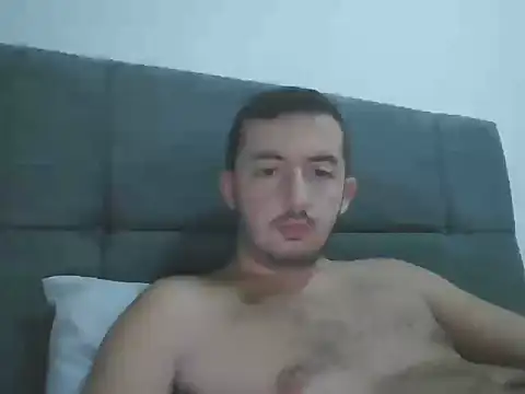 laynufff online show from September 2025 05:40:02 PM