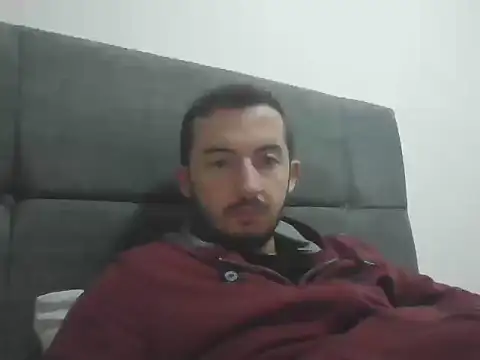 laynufff online show from October 2025 07:46:02 PM