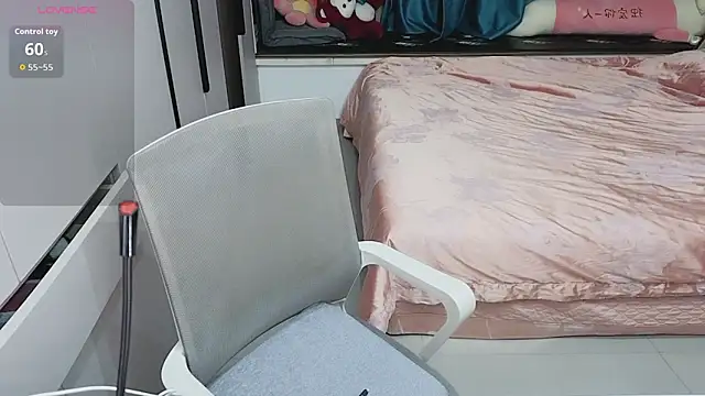 palzkybi123 online show from November 2025 02:28:02 PM