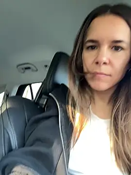 Snapshot of JuicyFruits93 chatting on March 2026 07:23:02 AM JuicyFruits93 online show from March 2026 07:23:02 AM