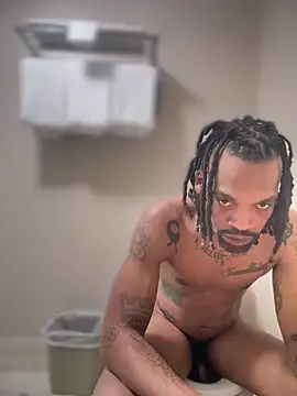 1BeautyN1Beast online show from March 2026 10:46:01 PM