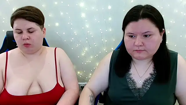 BeckyAndHellen online show from June 2026 09:03:01 AM