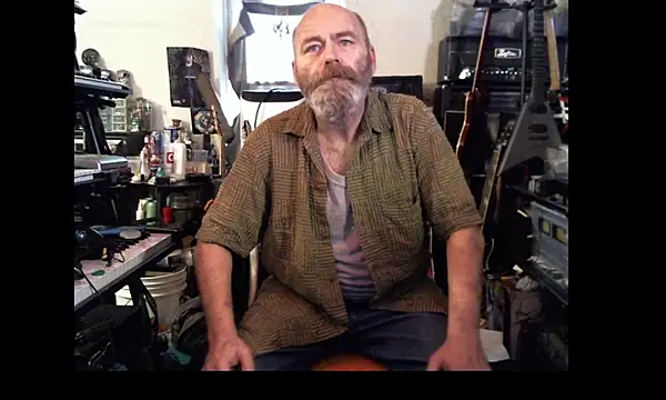 SirGarMack online show from February 2026 05:09:02 PM