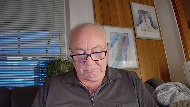 biggandybig online show from November 2025 03:34:01 PM