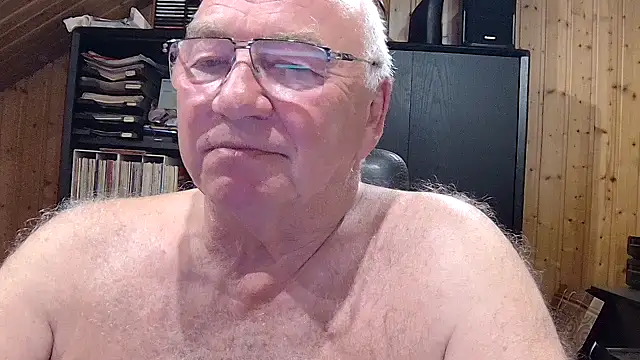 biggandybig online show from April 2026 11:05:01 PM