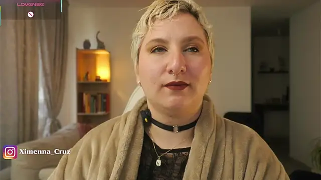 Snapshot of Ximenna_Cruz chatting on January 2026 12:31:01 PM Ximenna Cruz online show from January 2026 12:31:01 PM