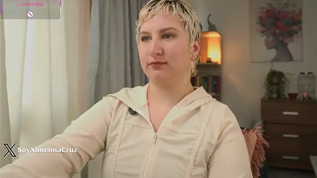 Snapshot of Ximenna_Cruz chatting on January 2026 12:18:02 PM Ximenna Cruz online show from January 2026 12:18:02 PM