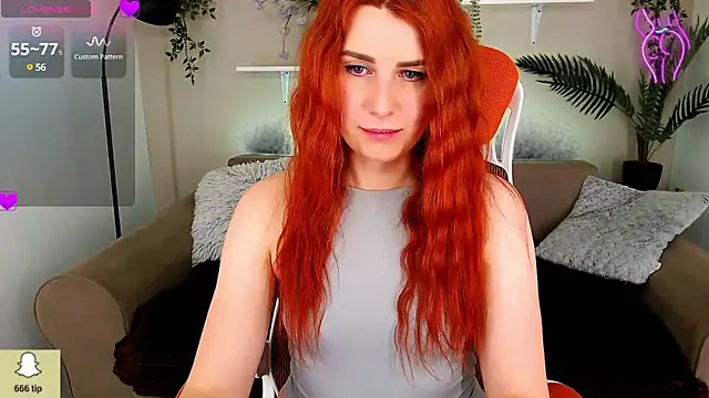 YrKiraXO online show from February 2025 10:03:02 AM