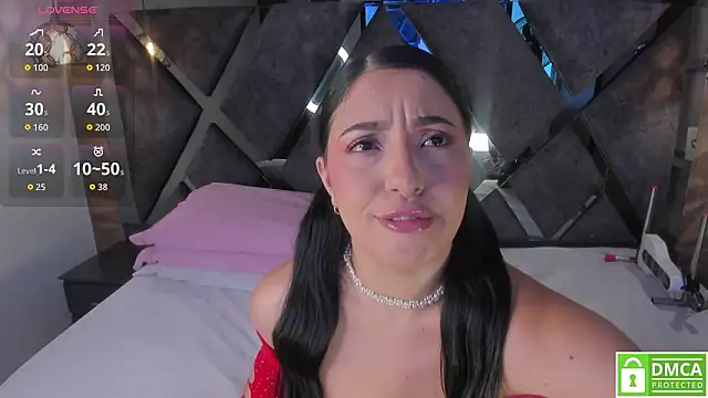 Venus velez  online show from February 2026 01:03:01 PM