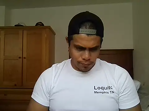 Snapshot of lozter345 chatting on September 2025 05:57:02 PM lozter345 online show from September 2025 05:57:02 PM