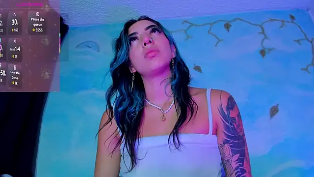 SaturnooStonee online show from February 2026 03:01:01 AM