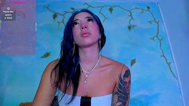 SaturnooStonee online show from February 2026 03:49:02 AM