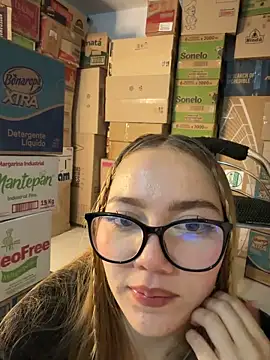 melody-dy online show from March 2026 10:36:01 PM