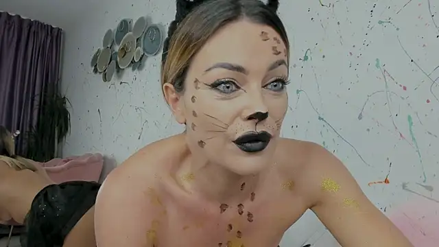 sonia esd online show from October 2025 04:30:02 PM