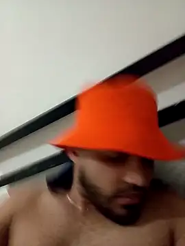 Snapshot of luismanuel_1998 chatting on November 2025 03:31:02 AM luismanuel 1998 online show from November 2025 03:31:02 AM