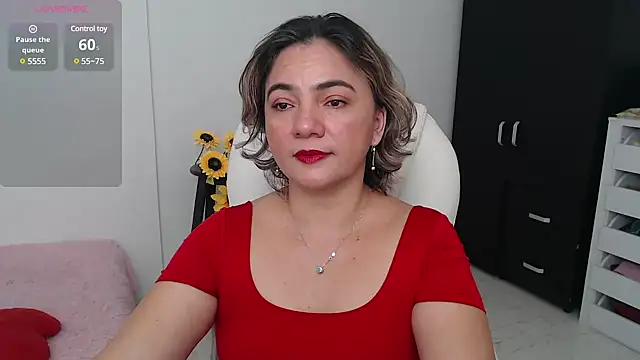 Snapshot of ana_milf chatting on December 2024 01:12:01 PM ana milf online show from December 2024 01:12:01 PM