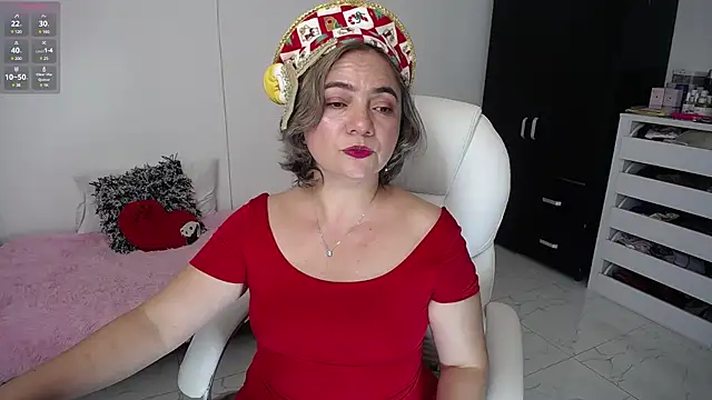 Snapshot of ana_milf chatting on December 2024 11:22:01 PM ana milf online show from December 2024 11:22:01 PM