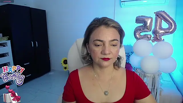 Snapshot of ana_milf chatting on January 2025 12:13:02 PM ana milf online show from January 2025 12:13:02 PM