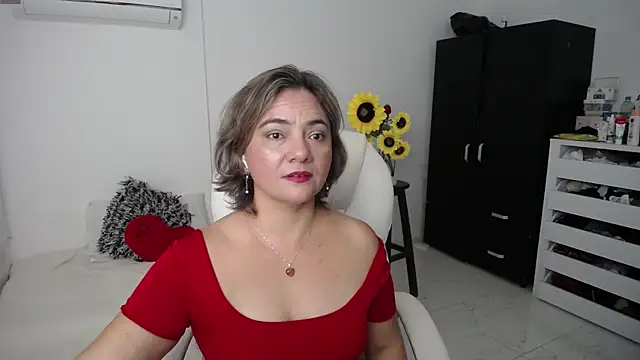 Snapshot of ana_milf chatting on March 2025 03:02:01 PM ana milf online show from March 2025 03:02:01 PM
