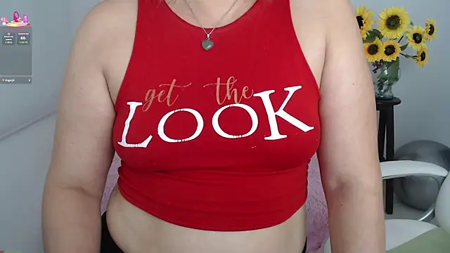 Snapshot of ana_milf chatting on September 2025 01:56:01 PM ana milf online show from September 2025 01:56:01 PM