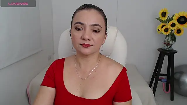 Snapshot of ana_milf chatting on October 2025 01:34:01 PM ana milf online show from October 2025 01:34:01 PM