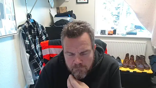 toptugger online show from December 2025 12:25:02 PM