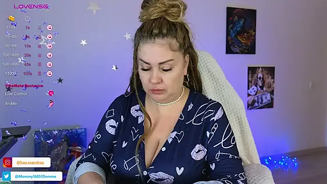 misskaassandraa online show from February 2025 02:48:01 PM