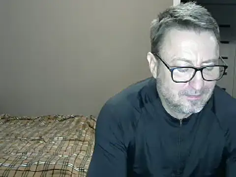 Snapshot of HarrySnake chatting on December 2024 05:22:01 PM HarrySnake online show from December 2024 05:22:01 PM