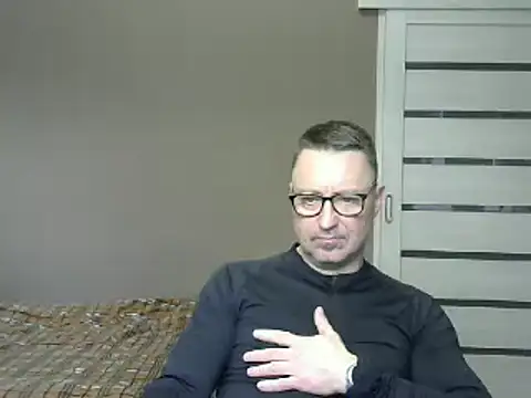 Snapshot of HarrySnake chatting on January 2025 07:29:01 AM HarrySnake online show from January 2025 07:29:01 AM