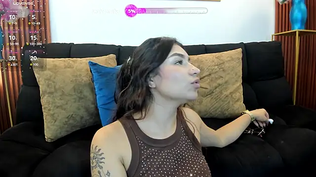 Zayda 1 online show from October 2025 07:03:02 PM