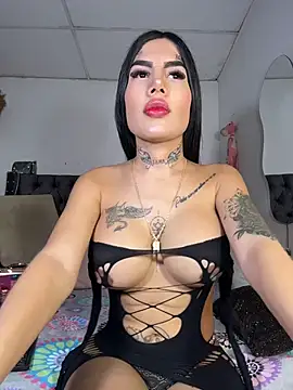 saragill323 online show from February 2026 02:16:02 PM