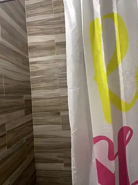 ladycreamypr2 online show from February 2026 09:54:01 PM