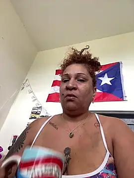 Snapshot of ladycreamypr2 chatting on June 2026 04:31:01 PM ladycreamypr2 online show from June 2026 04:31:01 PM