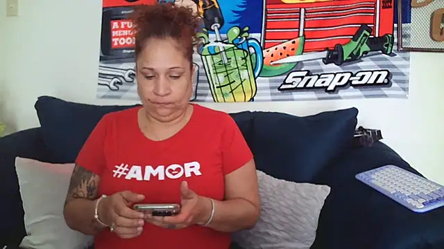 Snapshot of ladycreamypr2 chatting on June 2026 03:04:02 PM ladycreamypr2 online show from June 2026 03:04:02 PM