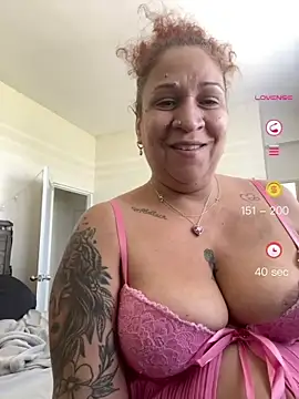 Snapshot of ladycreamypr2 chatting on July 2026 06:51:02 PM ladycreamypr2 online show from July 2026 06:51:02 PM