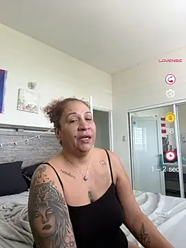 Snapshot of ladycreamypr2 chatting on July 2026 05:26:02 PM ladycreamypr2 online show from July 2026 05:26:02 PM