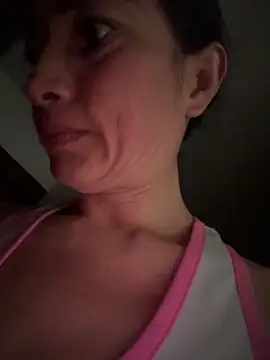 Yulia sx online show from March 2026 09:52:01 PM