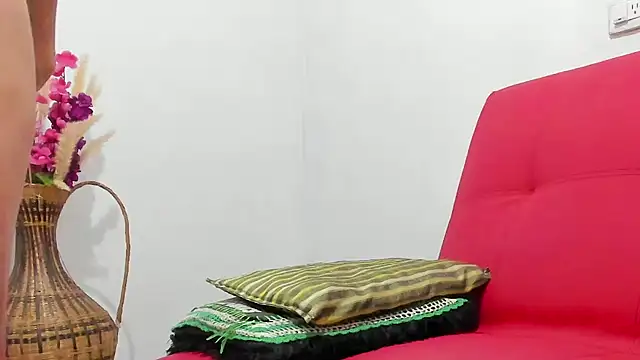 Latin Mature975 online show from October 2025 08:12:01 AM