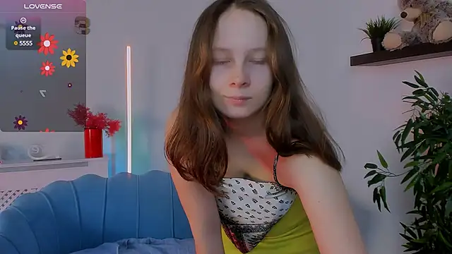 Ketrin n  online show from February 2025 06:24:01 AM