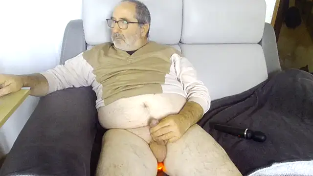 Snapshot of gillou1234 chatting on September 2025 04:10:02 PM gillou1234 online show from September 2025 04:10:02 PM