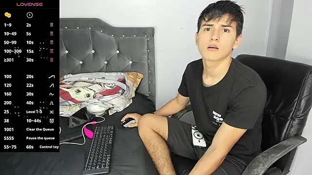 Jacobb Lee online show from March 2025 08:29:02 PM