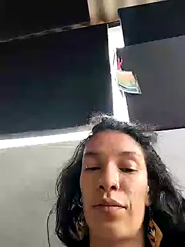 rebekka simpson online show from December 2024 09:05:01 PM