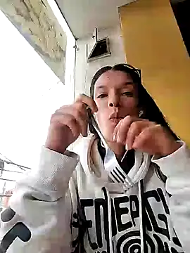 rebekka simpson online show from February 2025 07:02:01 PM