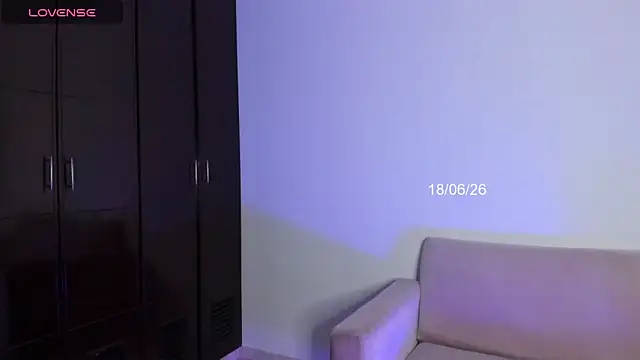 Lilacutte  online show from June 2026 09:14:01 AM