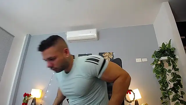 JeremyLowe online show from December 2024 01:05:02 PM