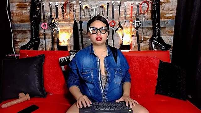 slave Rubi online show from December 2024 11:14:01 PM