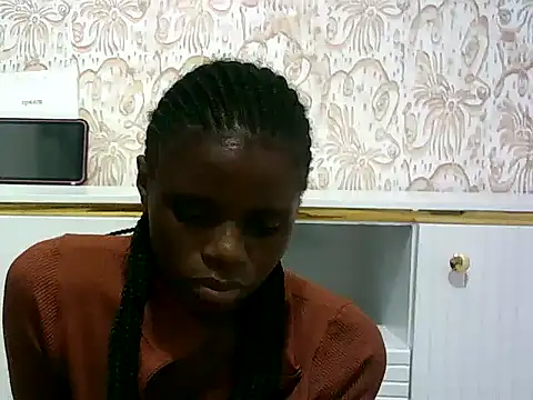 hottgirlval online show from January 2025 08:00:01 PM