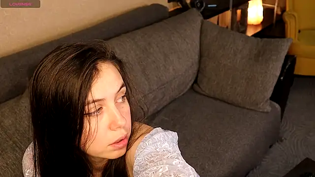 Snapshot of Kete_Moon chatting on October 2025 12:21:02 AM Kete Moon online show from October 2025 12:21:02 AM