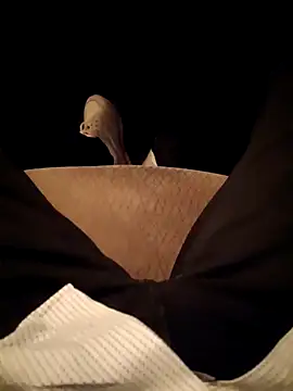 Snapshot of RockyNonStop chatting on January 2025 04:19:01 PM RockyNonStop online show from January 2025 04:19:01 PM