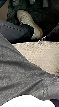 Snapshot of RockyNonStop chatting on February 2025 11:10:01 AM RockyNonStop online show from February 2025 11:10:01 AM